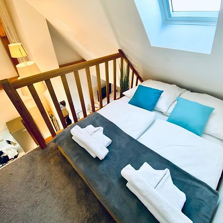 Apartment Schleusentor - Ferienwohnung Maisonette روستوك المظهر الخارجي الصورة